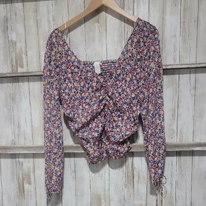 H & M Floral Long Sleeve Women's Rouched CROP Top